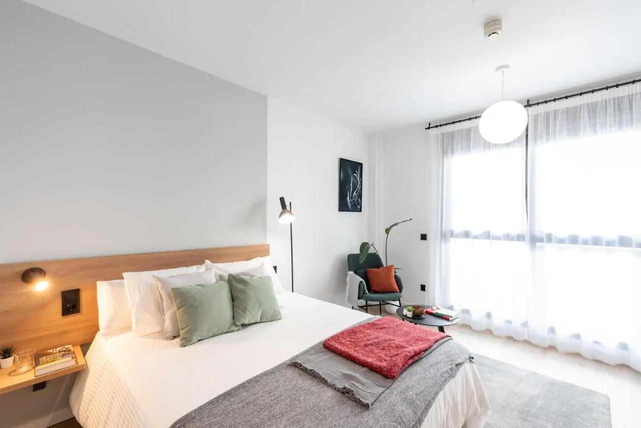 Aparthotel Be Casa - San Sebastian De Los Reyes