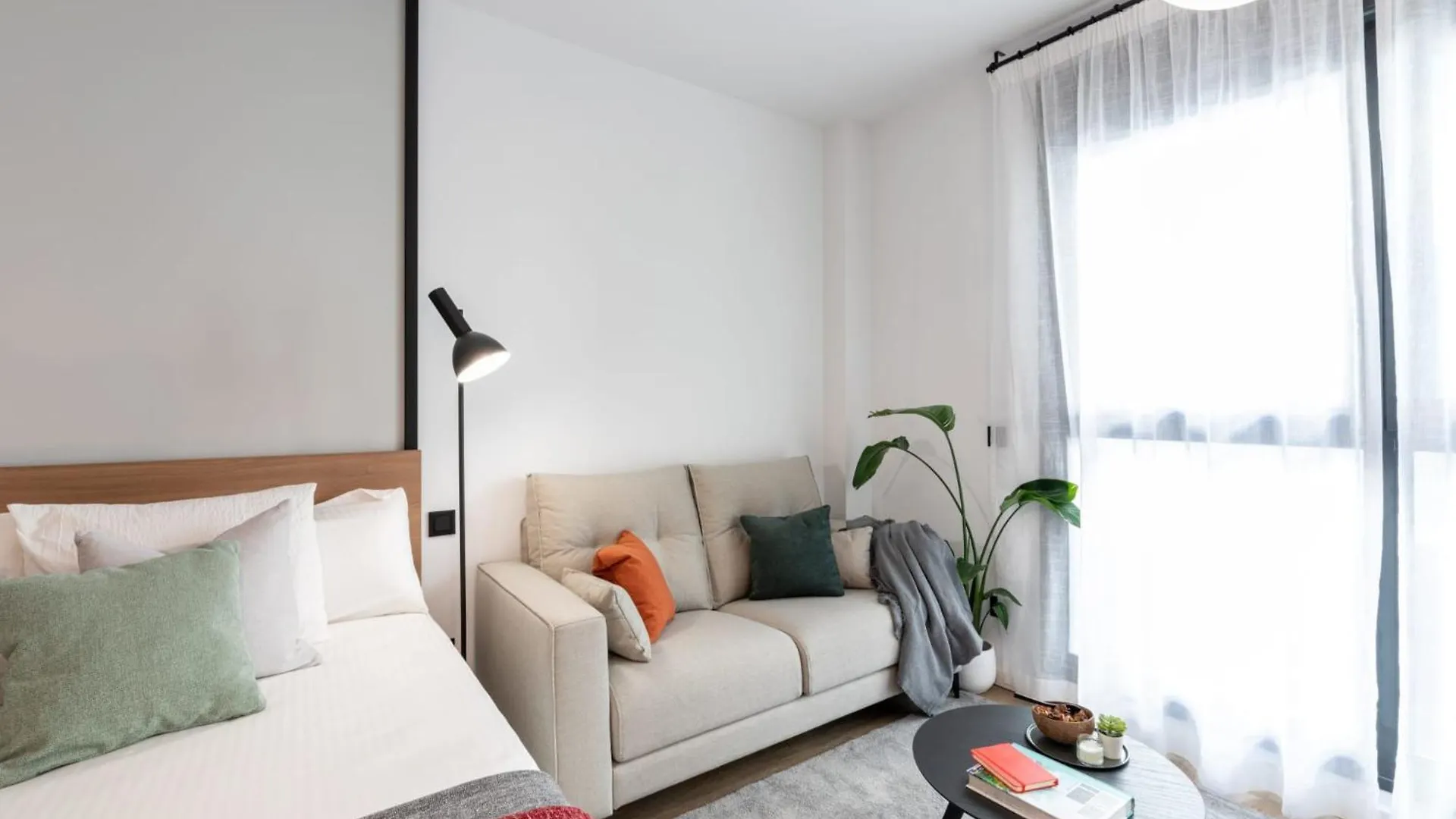 Be Casa - San Sebastian De Los Reyes Spain