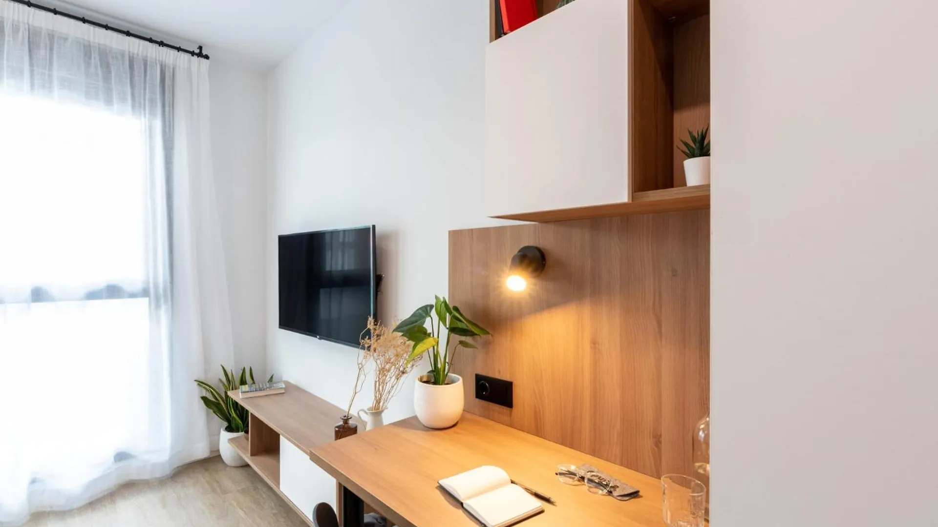 Be Casa - San Sebastian De Los Reyes Spain